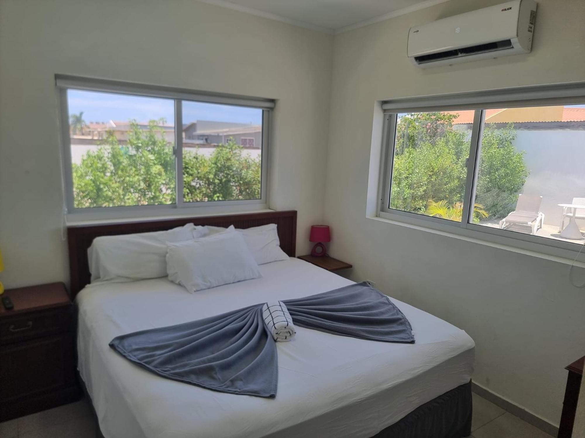 אורנג'סטאד Ocean Breeze Apartments In Aruba מראה חיצוני תמונה